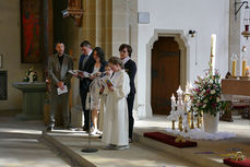 Feier der 1. Heiligen Kommunion in Sankt Crescentius (Foto: Karl-Franz Thiede)